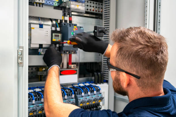 Best Electrical Contractors for Businesses  in Waite Park, MN